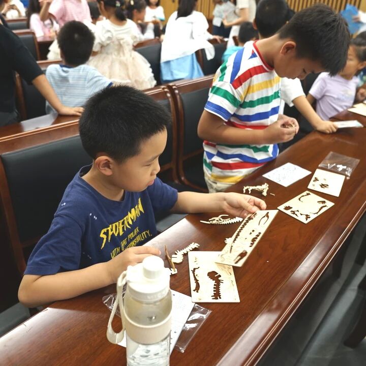 d58ec59b1423cc2c8dba23057c3f2f51.jpg